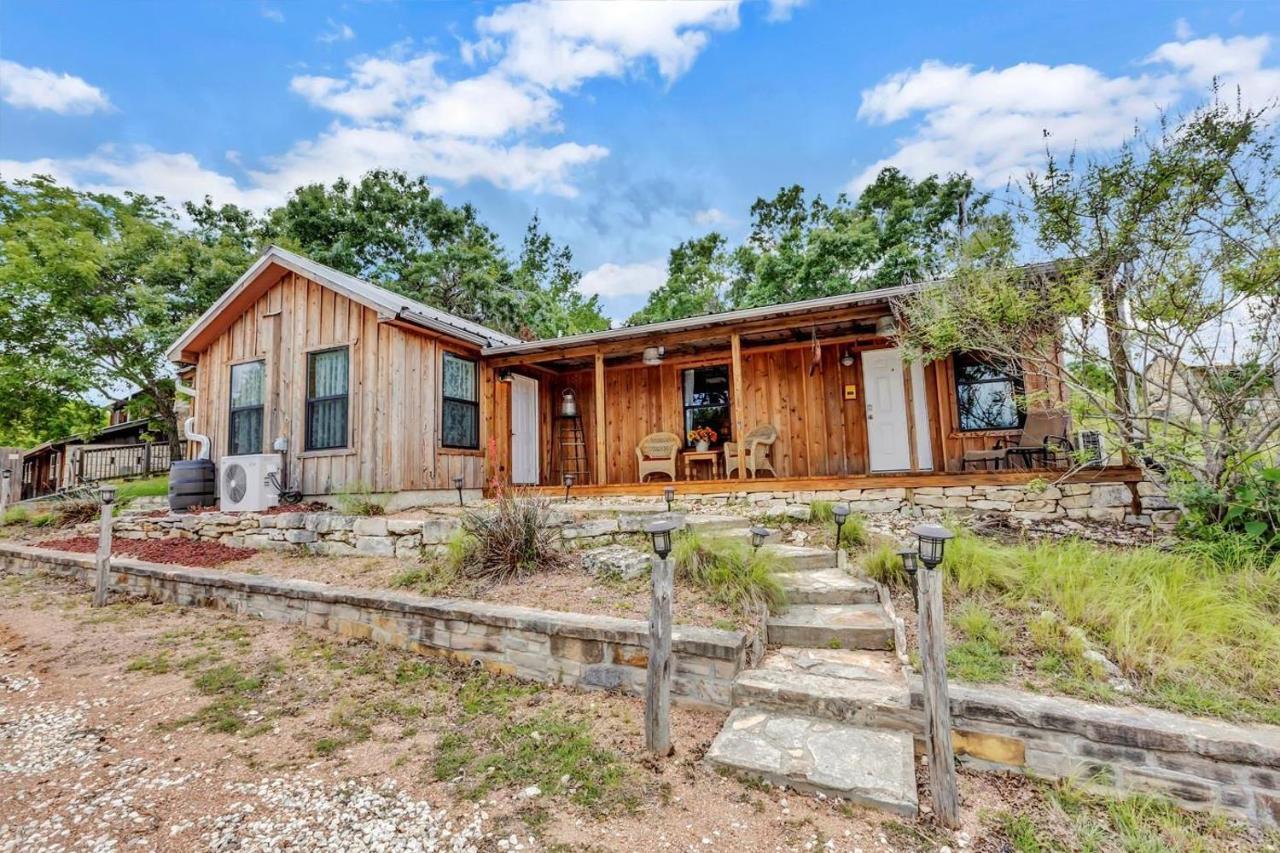 Bed and Breakfast A Barn At The Quarry Fredericksburg Esterno foto
