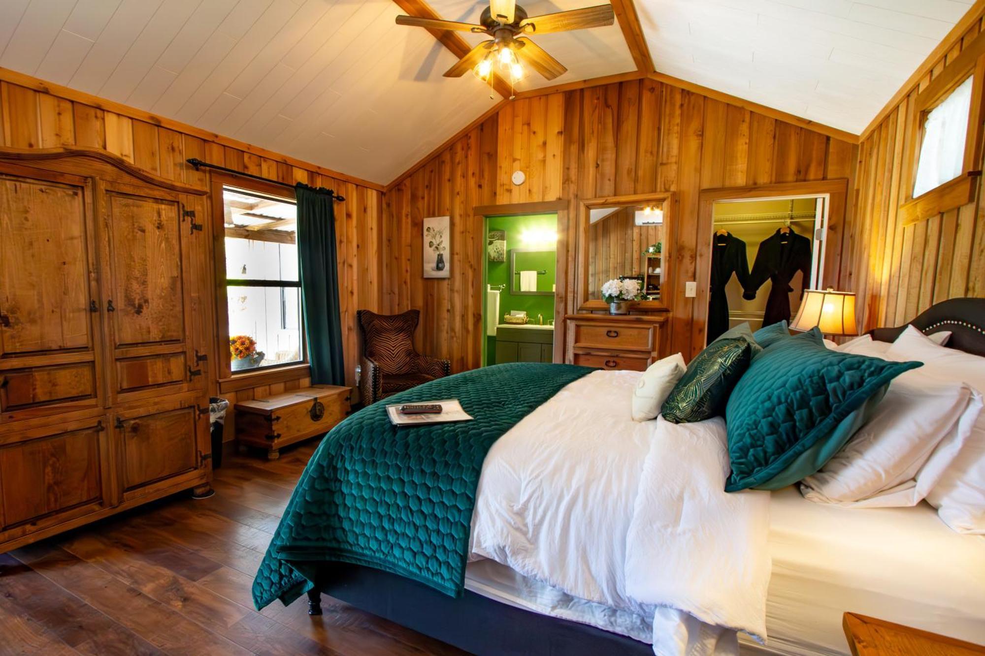 Bed and Breakfast A Barn At The Quarry Fredericksburg Esterno foto