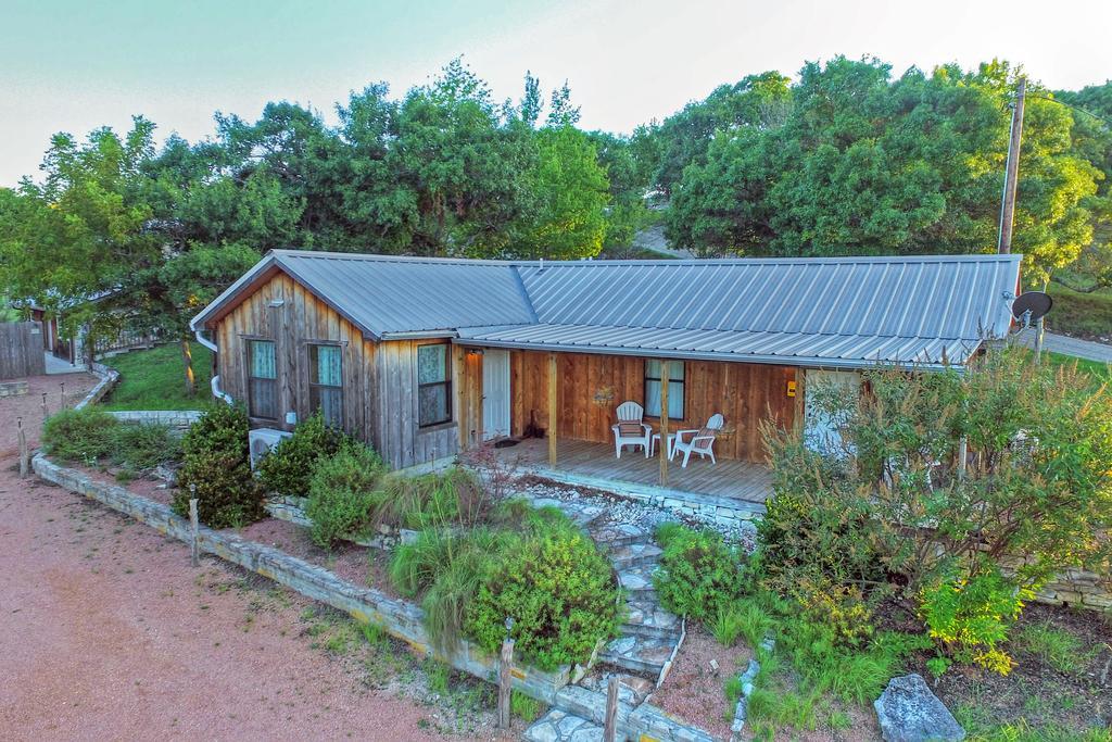 Bed and Breakfast A Barn At The Quarry Fredericksburg Esterno foto